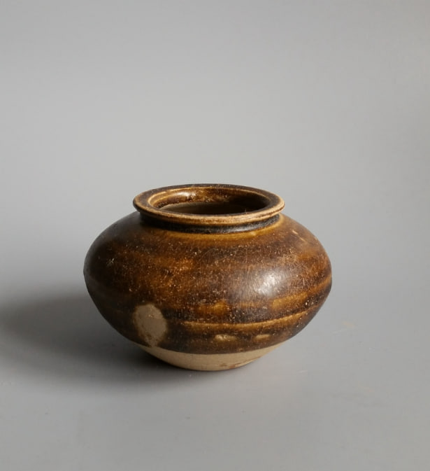 宋代 酱釉 茶入 茶叶罐   