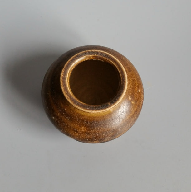 宋代 酱釉 茶入 茶叶罐   