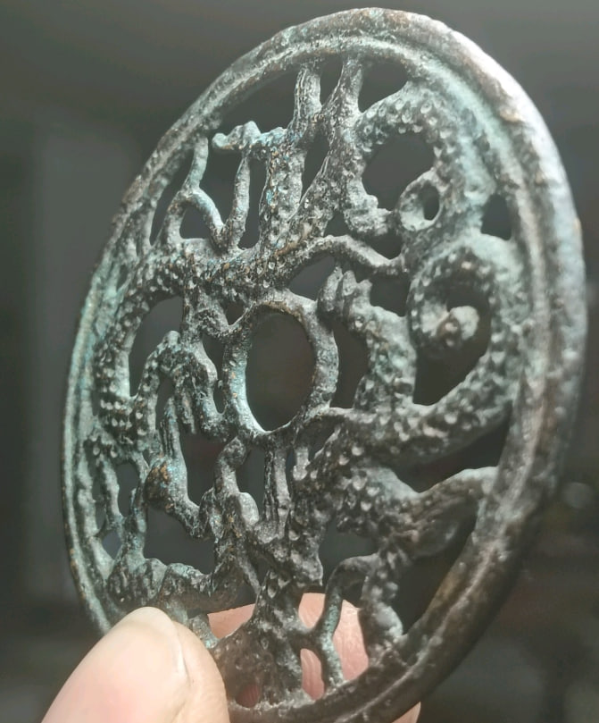 花钱，无漏裂